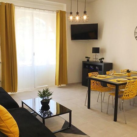 Appartement Lumea 80 M2 Climatise Parking Proche Sanctuaires Lourdes Zimmer foto